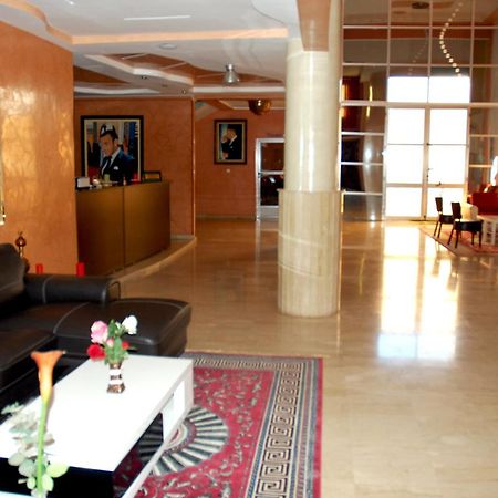 Hotel Atlas Guercif エクステリア 写真